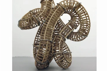 Richard Deacon, Laocoon, 1996 430 x 364 x 357 cm Steemed beechwood, aluminium and steel bolts